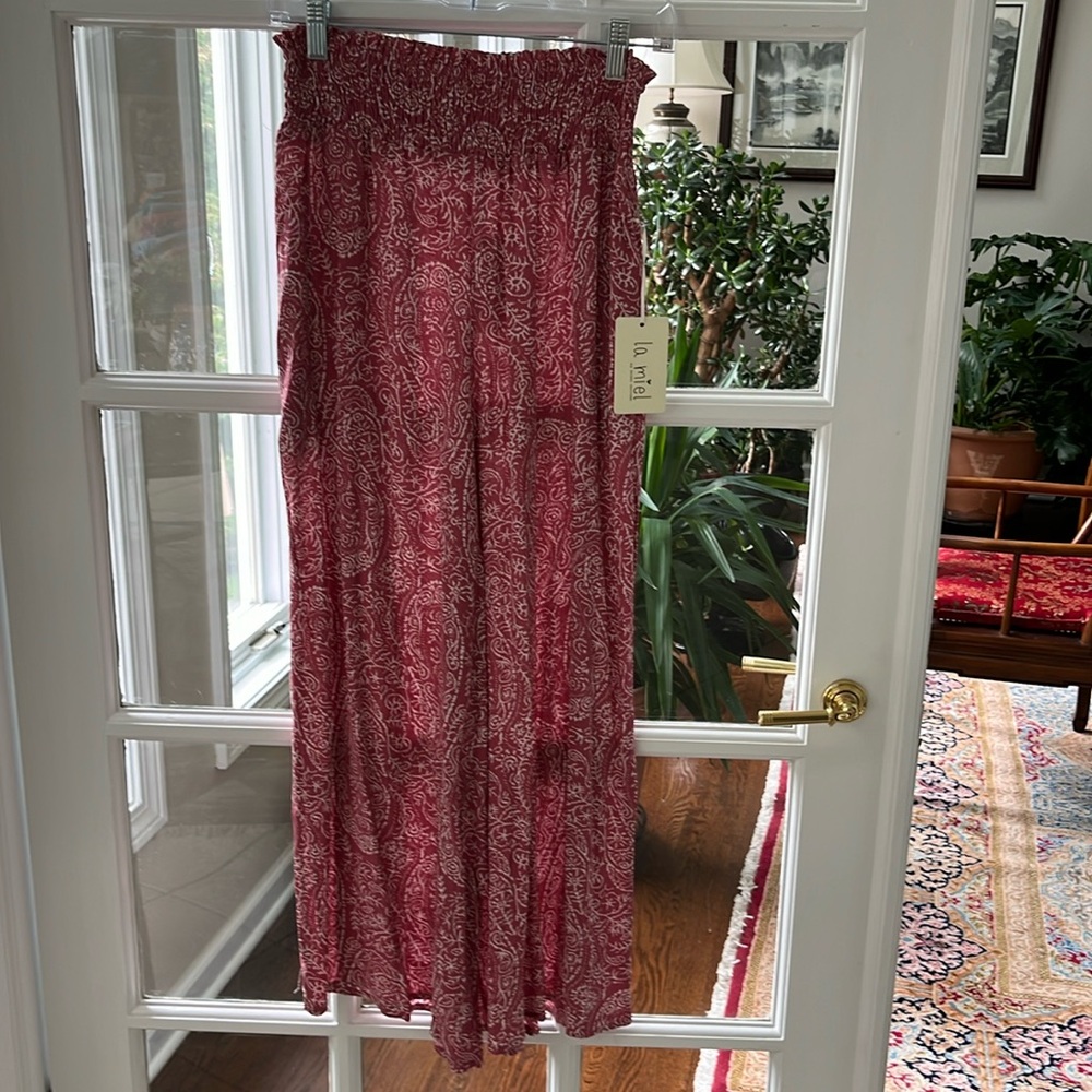 NWT La Miel by hyped unicorn, Pepe Paisley pants size medium